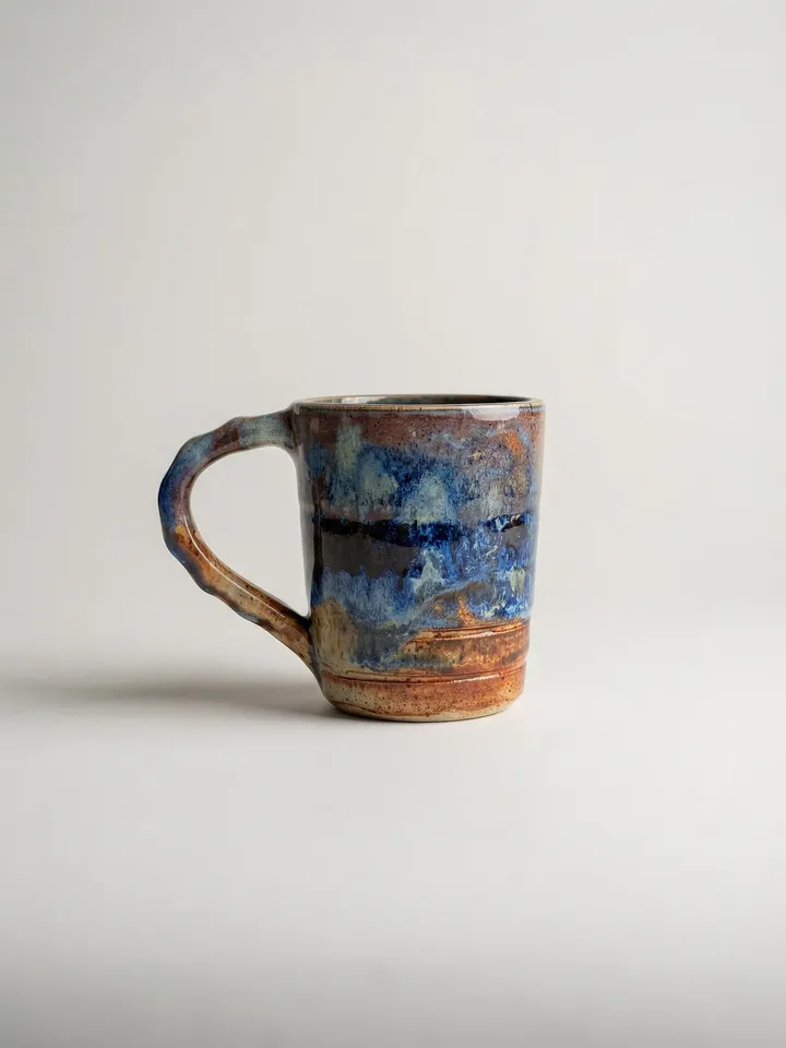 Flowing Blue Rust Tall Mug - detail view