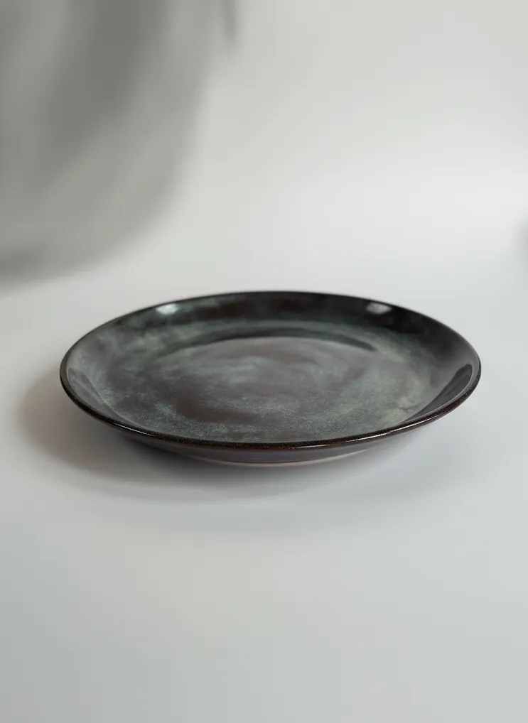 Midnight swirl ceramic dinner plate - front view