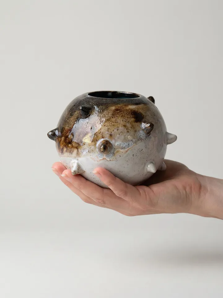 Spiked Vase - front view