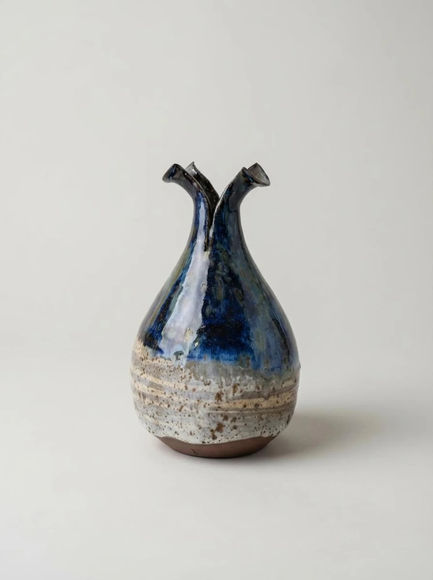 Split Neck Double Opening Vase - front view